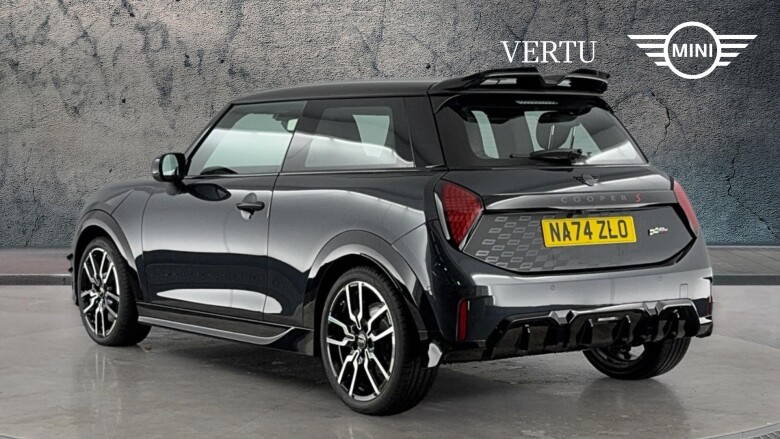 MINI Cooper 2.0 S Exclusive 3dr Auto Petrol Hatchback